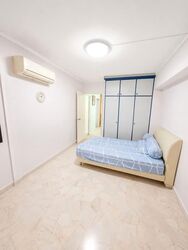 Blk 324 Tampines Street 32 (Tampines), HDB Executive #582304511